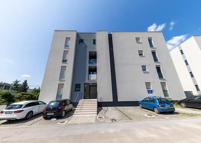 Lusea Apartment